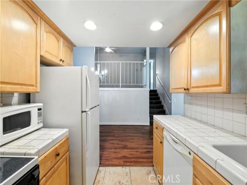 1727 Brea 224 Boulevard, Fullerton, CA