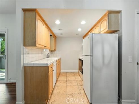 1727 Brea 224 Boulevard, Fullerton, CA