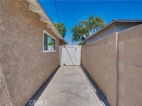 2304 W Flower Avenue, Fullerton, CA