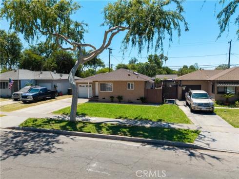 2304 W Flower Avenue, Fullerton, CA