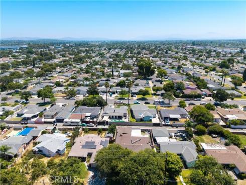 2304 W Flower Avenue, Fullerton, CA
