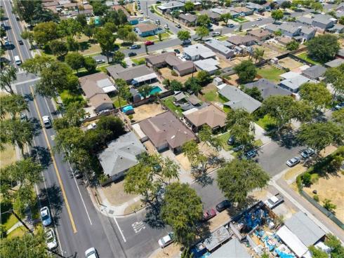 2304 W Flower Avenue, Fullerton, CA
