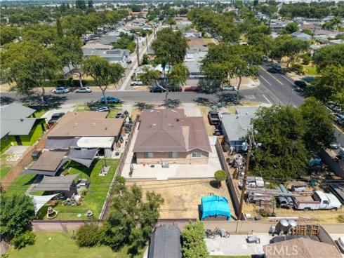 2304 W Flower   Avenue, Fullerton, CA