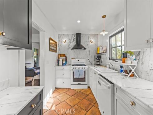 1124 E Whiting Ave , Fullerton, CA