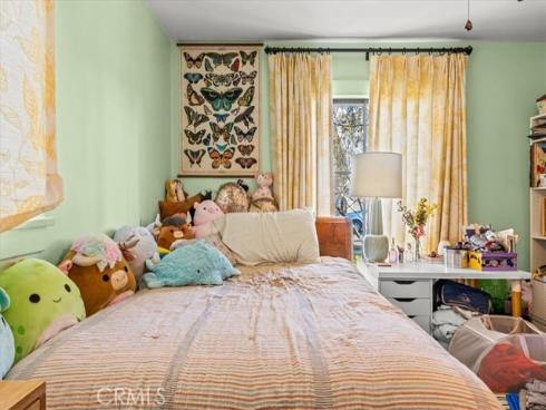 1124 E Whiting Ave , Fullerton, CA