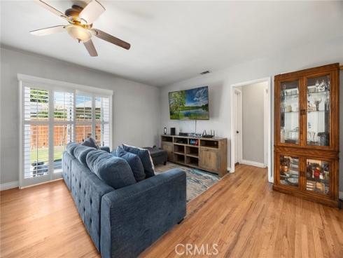 719 W Roberta Avenue, Fullerton, CA