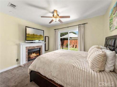 719 W Roberta Avenue, Fullerton, CA