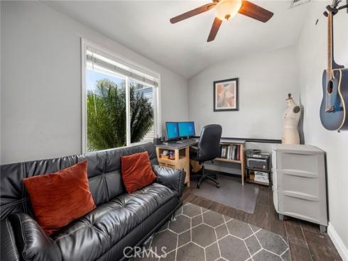 719 W Roberta Avenue, Fullerton, CA