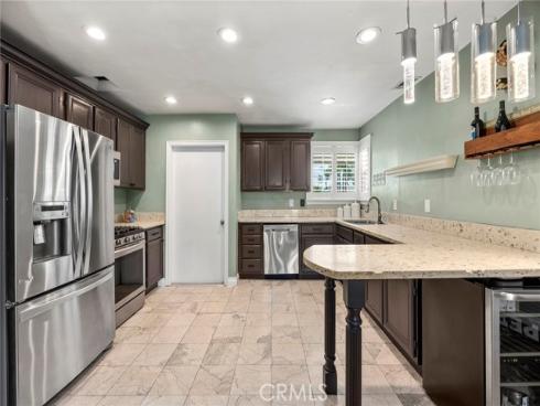 719 W Roberta Avenue, Fullerton, CA