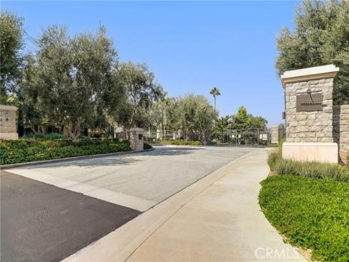 2549 Saratoga Drive, Fullerton, CA