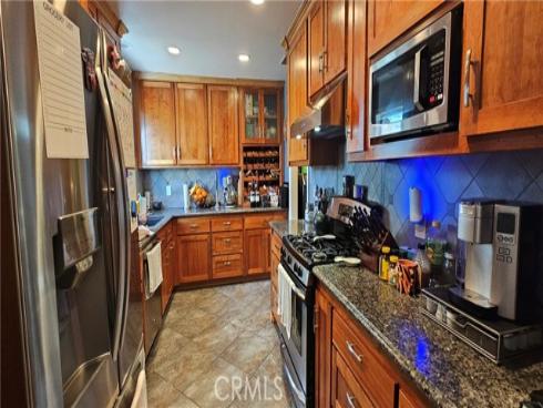 443 W Southgate   Avenue, Fullerton, CA