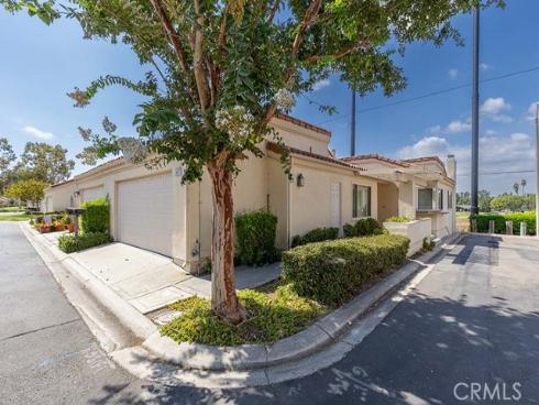 407  Thunderbird   Court, Fullerton, CA