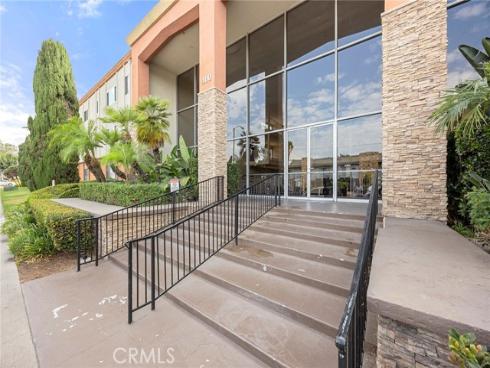 400 N Acacia  C33  Avenue, Fullerton, CA