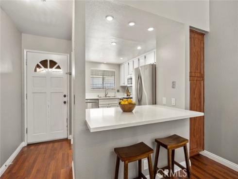 3055  Brea  4  Boulevard, Fullerton, CA