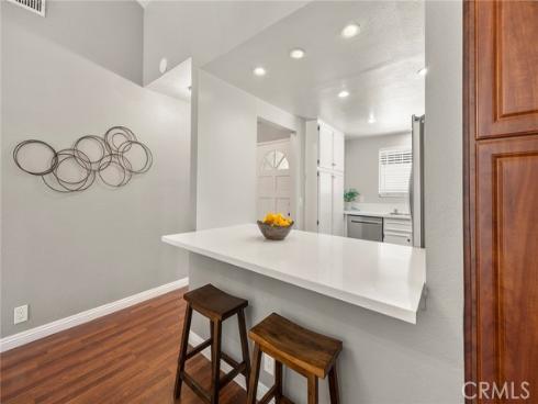 3055  Brea  4  Boulevard, Fullerton, CA