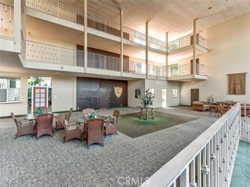 400 N Acacia  B10  Avenue, Fullerton, CA