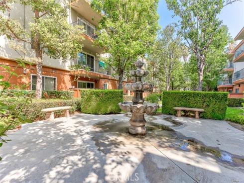 400 N Acacia  B10  Avenue, Fullerton, CA