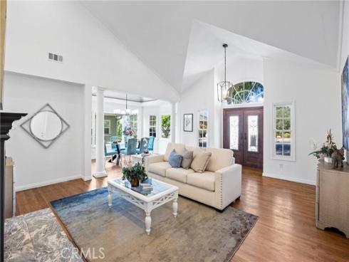 143  Hillcrest  , Fullerton, CA