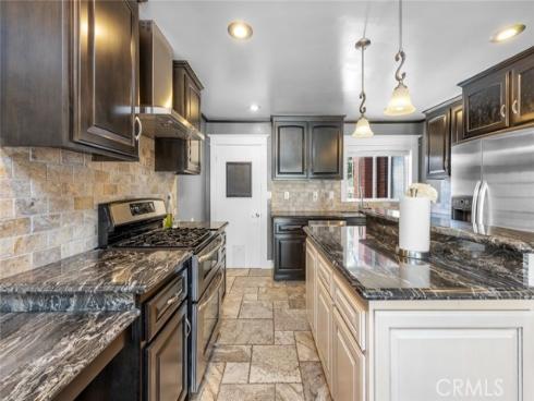 1501  Revere  , Fullerton, CA