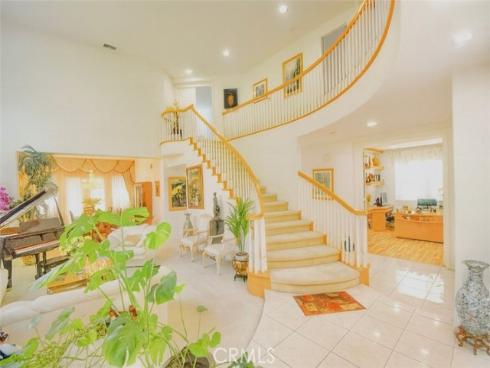 2530  Tuscany Way  , Fullerton, CA