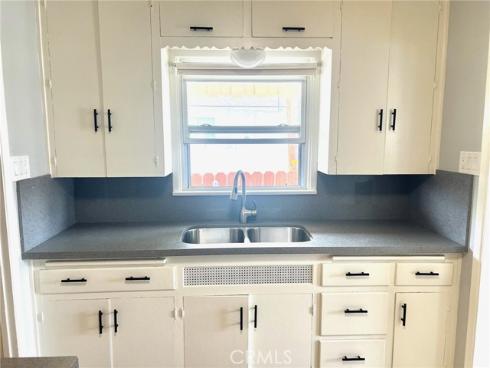 714 E Chapman   Avenue, Fullerton, CA