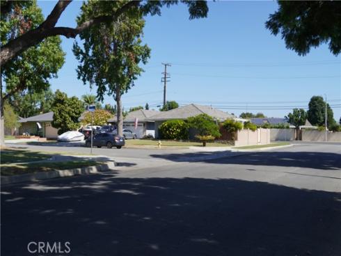 2454  Beacon   Street, Fullerton, CA