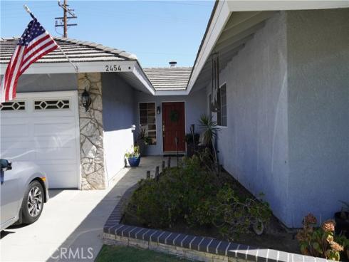 2454  Beacon   Street, Fullerton, CA