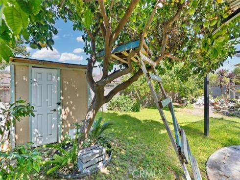 1425 W Woodcrest   Avenue, Fullerton, CA