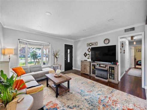 1425 W Woodcrest   Avenue, Fullerton, CA