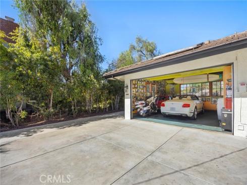 1216 W Valencia Mesa   Drive, Fullerton, CA