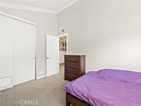 2073  Smokewood  , Fullerton, CA