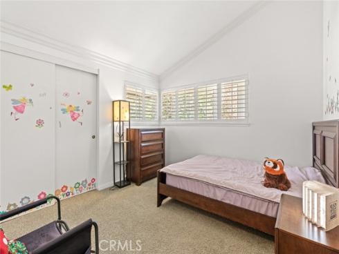 2073  Smokewood  , Fullerton, CA