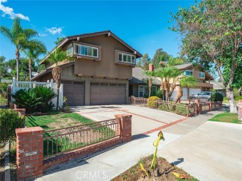2073  Smokewood  , Fullerton, CA