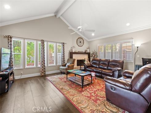 2073  Smokewood  , Fullerton, CA