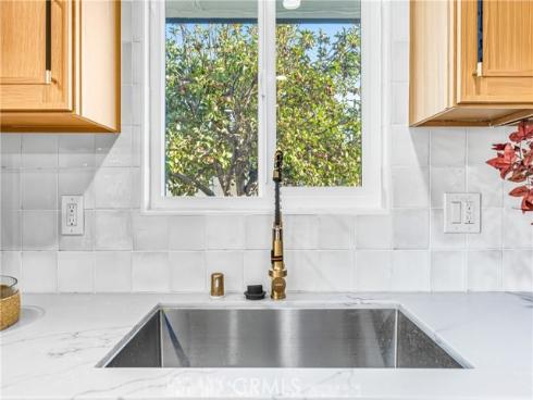 830  Delphine   Place, Fullerton, CA