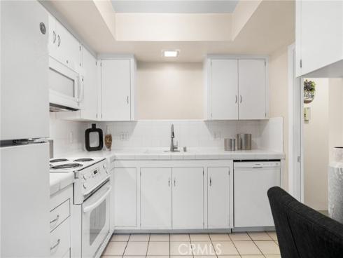 1641 S Pomona  D36  Avenue, Fullerton, CA