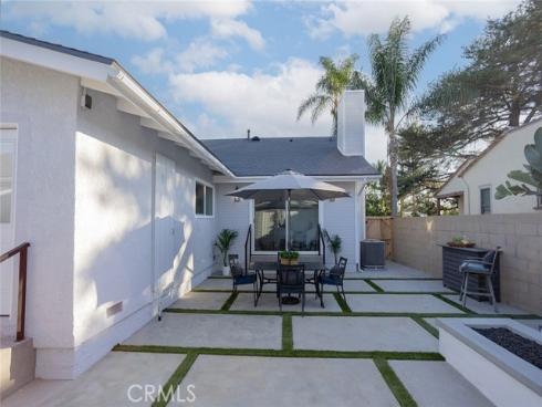 1205  Central  , Fullerton, CA