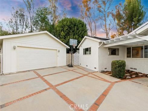 2207  Calle Ultimo  , Fullerton, CA