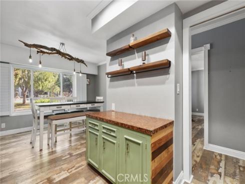 1521 S Pomona  A17  Avenue, Fullerton, CA