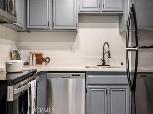 3000  Associated  57  Road, Fullerton, CA