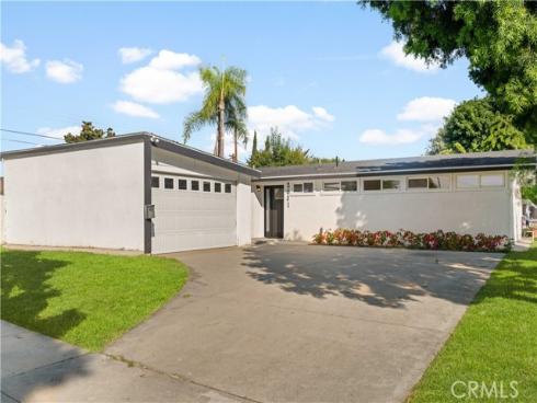 2431  Santa Ysabel   Avenue, Fullerton, CA