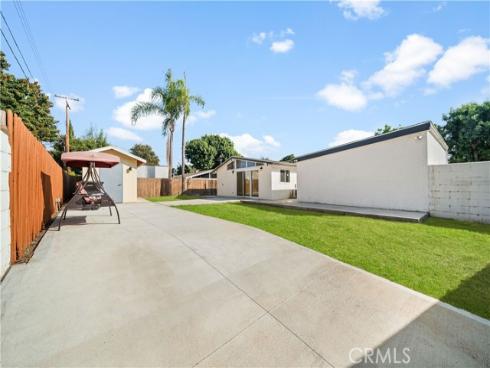 2431  Santa Ysabel   Avenue, Fullerton, CA