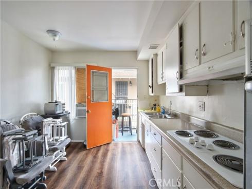 230 W Knepp   Avenue, Fullerton, CA