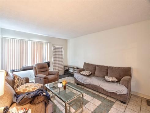 230 W Knepp   Avenue, Fullerton, CA