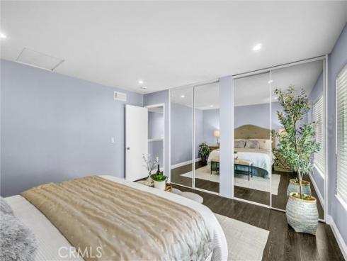 2000  Camino Centroloma  , Fullerton, CA