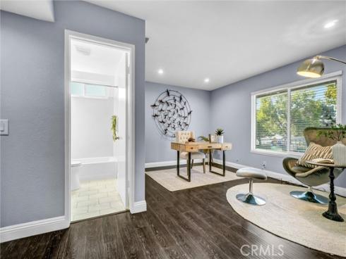 2000  Camino Centroloma  , Fullerton, CA