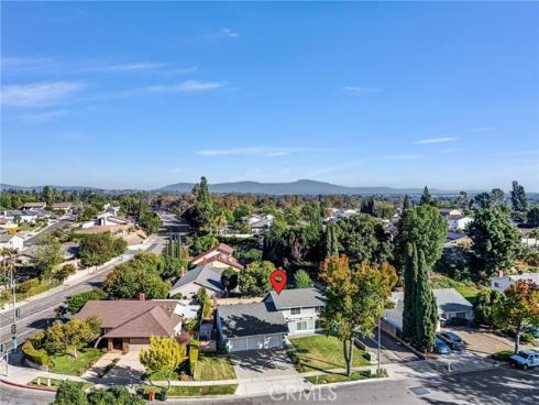 2000  Camino Centroloma  , Fullerton, CA