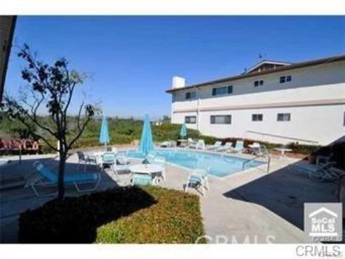 1360  Shadow  G  Lane, Fullerton, CA