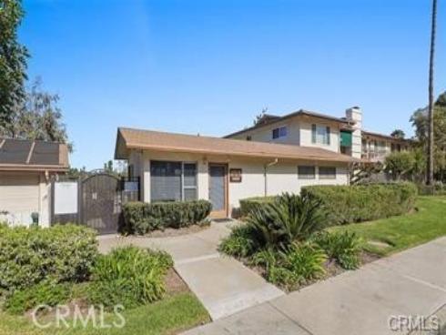 1360  Shadow  G  Lane, Fullerton, CA