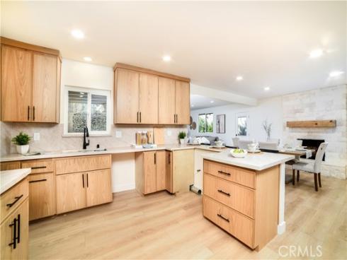 641  Casa Blanca  , Fullerton, CA